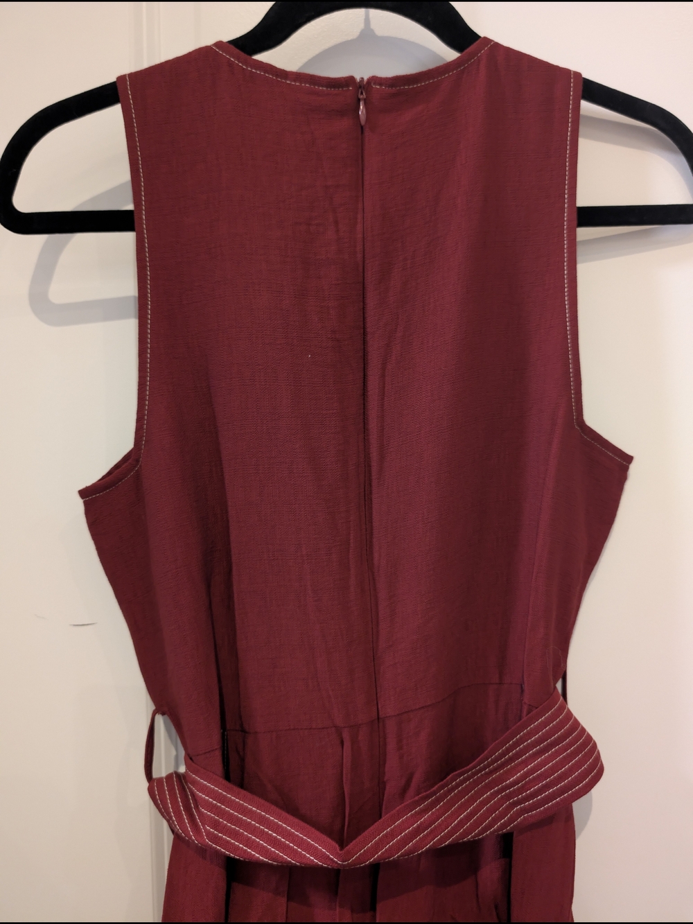 ❣️🍉🍷Mango Sleeveless V-Neck Jumpsuit in Deep Wine - Picture 6 of 9